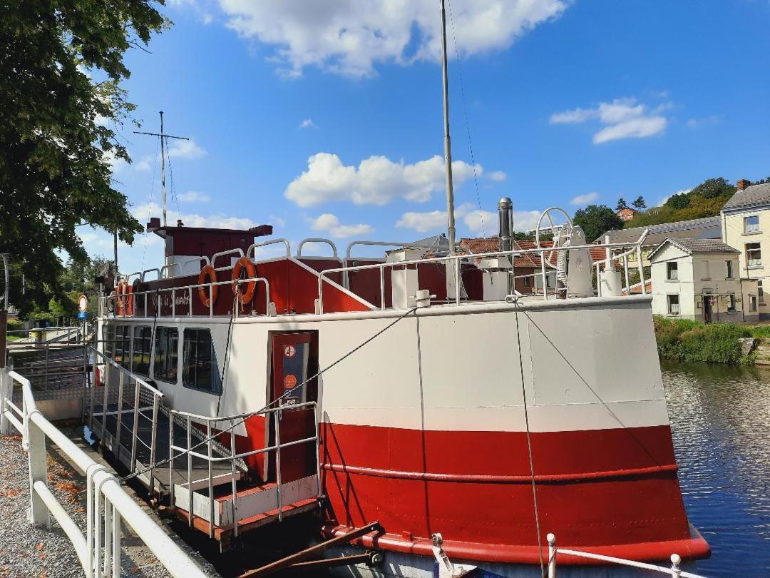 Gite Le Sambre Thuin Exteriör bild